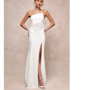 Lulus Glam Bliss White Feather One-Shoulder Cutout Maxi Dress Size Small NWOT